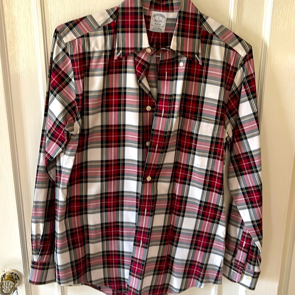 Men’s Button Down Brooks Brothers Dress Shirt. Size S.